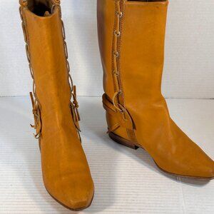 Women's size 6.5 Leather Boots
